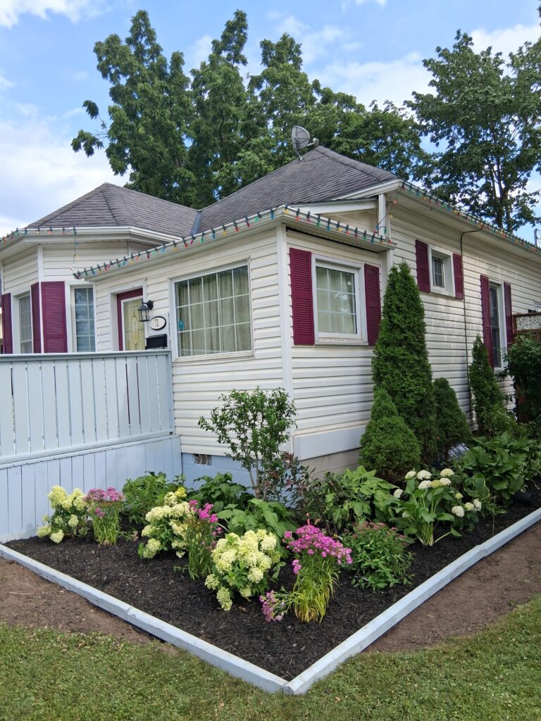 Planting Services in St. Thomas, Ontario.